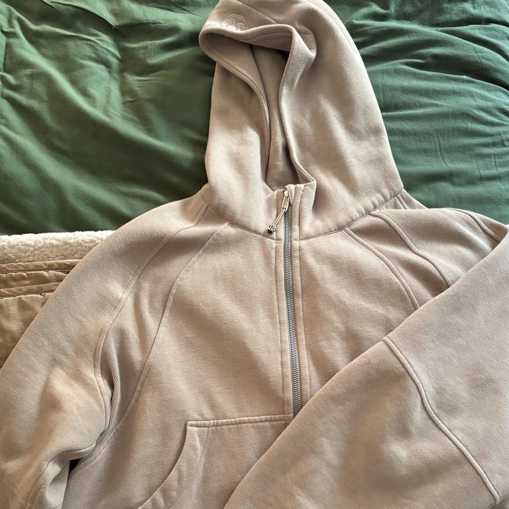 Lululemon Scuba Cropped Full Zip